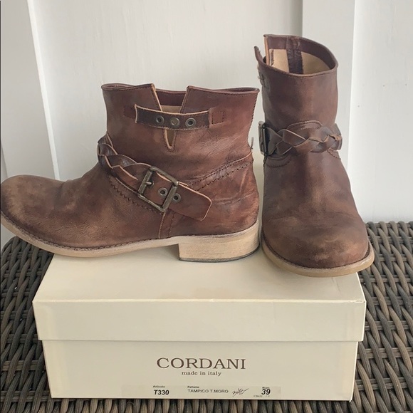 Italian short boots - Picture 2 of 8